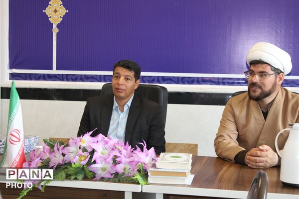 کارگاه هویت‌یابی دانش‌آموزان در مدارس سملقان
