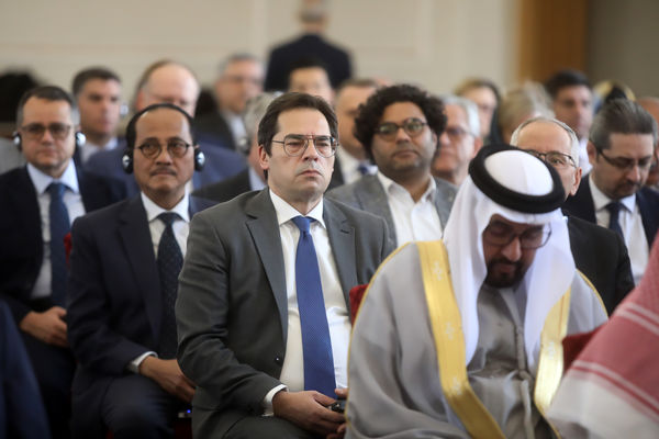 نشست معاون حقوقی و بین المللی وزیر امور خارجه با سفرا و روسای نمایندگی‌های خارجی
