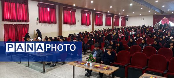 برگزاری اجلاس نماز در فریدن