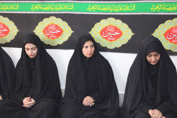 دیدار جمعی از دانش آموزان دبیرستان فاطمه الزهرا (س) با امام جمعه سملقان