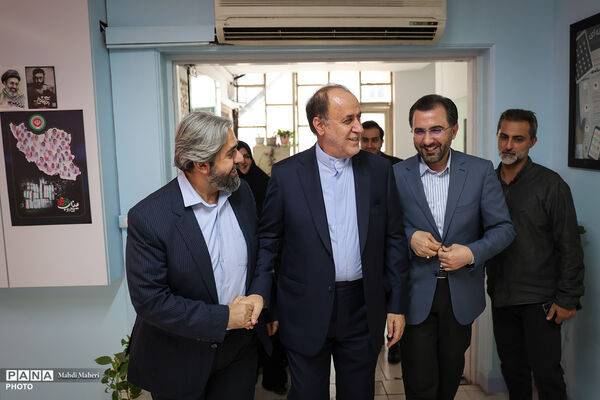 بازدید نایب رئیس مجلس شورای اسلامی از خبرگزاری پانا