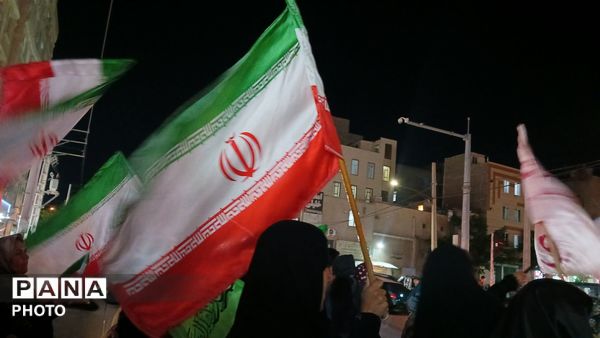 اجتماع باشکوه اهالی ولایتمدار شهرستان فردیس 