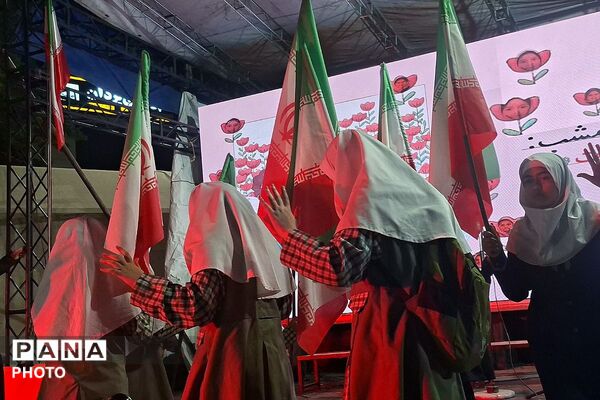  نقش‌آفرینی تربیتی مدارس ورامین در دفاع از جبهه مقاومت