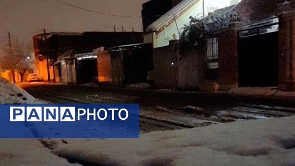 شبی برفی در نیشابور 