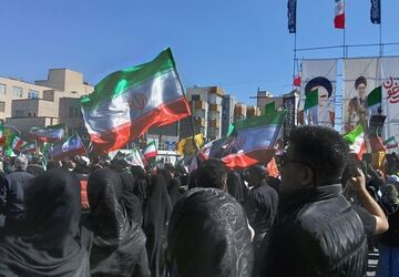 تشکر کارگردان سینما و تلوزیون از حضور دانش آموزان در میدان