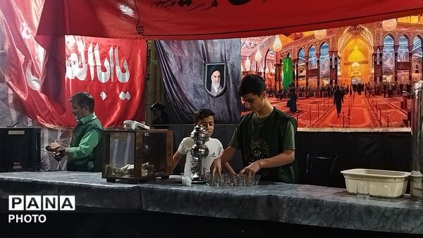 در شصت و هشتمین شب موکب خیمه العباس میزبان سنگر بانان خیابان شد 