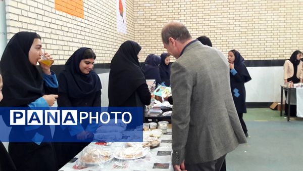 برپایی بازارچه مدرسه‌ای در مجتمع عشایری امید انقلاب