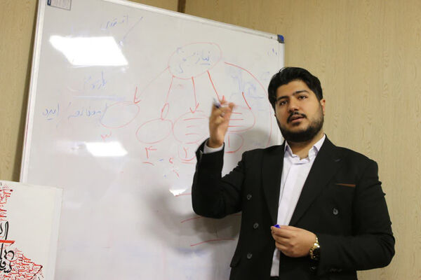 کارگاه آموزشی تولید محتوا در رسانه و فضای مجازی ویژه بانوان