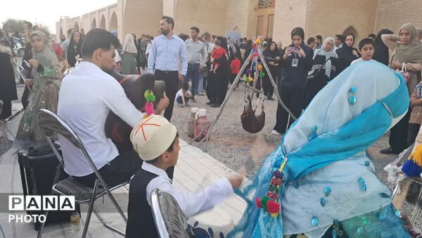 از ریشه تا رویش با حضور مسئولان استان یزد