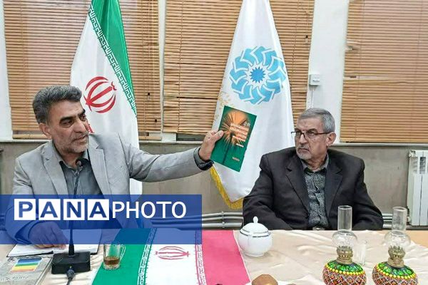 همزمان با دهه فجر، برگزاری برنامه‌های فرهنگی و کتابخوانی در کتابخانه پانزده خرداد پیشوا