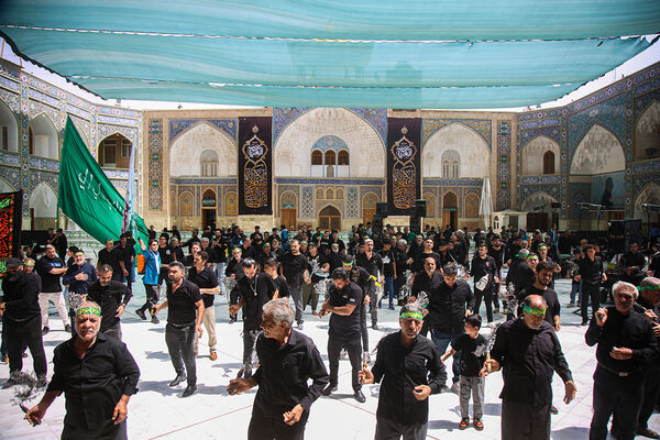 جلوهایی از عزاداری روز تاسوعا در حرم حضرت معصومه(س)