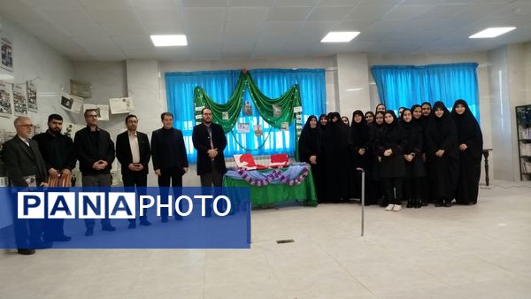 مدرسه انقلاب با روایت دانش‌آموزی در دبیرستان شاهد بنت‌الهدی 
