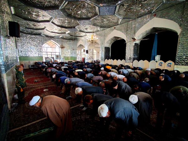 نماز عبادی سیاسی جمعه در شهرستان کاشمر 