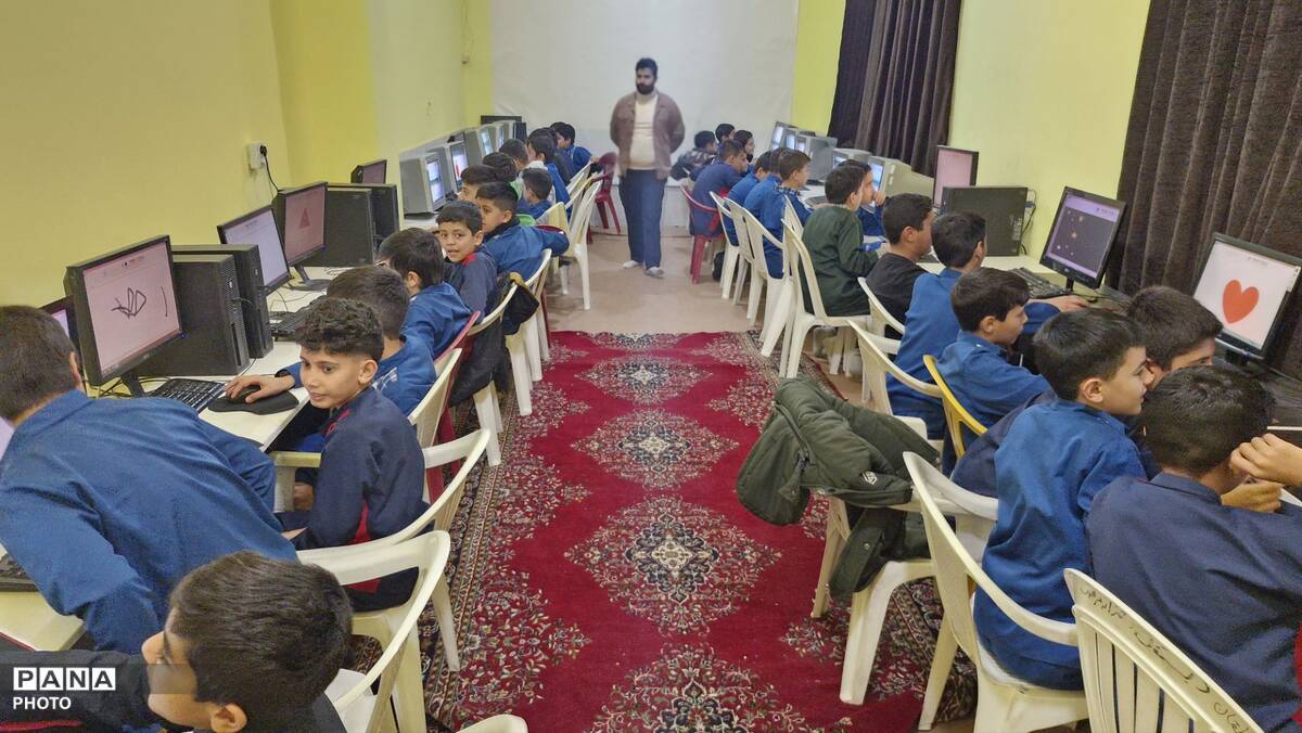 سومین جلسه درس کار و فناوری دبستان امیر آقایی در کانون لقمان کاشمر 