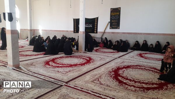 مراسم سوگواری شهادت رهبر در مسجد امام حسین (ع) روستای میرزابادشهرستان دلفان 