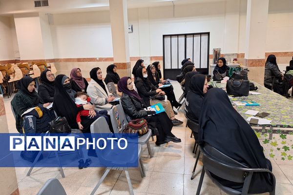 کارگاه توانمندسازی دبیران درس تفکر و سبک زندگی در پردیس