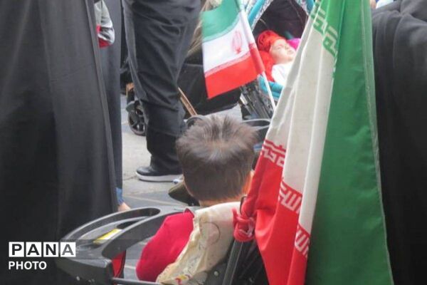 لشگر سربازانِ در گهواره