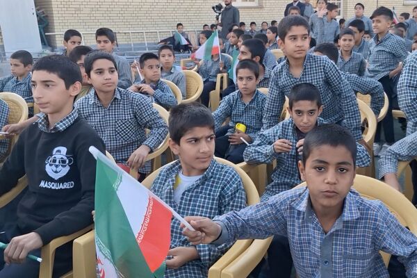 ایین بزرگداشت دانش‌آموز شهید حمله تروریستی شاهچراغ(ع)