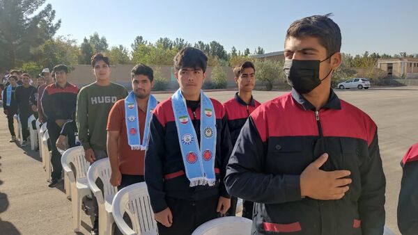 زنگ آغاز هفته پدافند غیرعامل در هنرستان آیت‌الله خامنه‌ای 