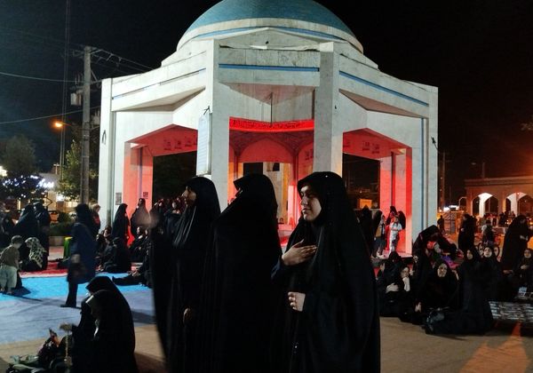  مراسم عزاداری اباعبدالله الحسین(ع) در مسجد شهدای گمنام 