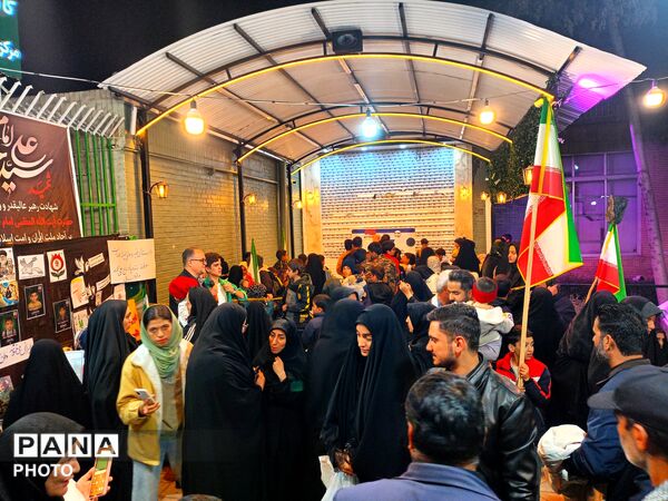 برپایی غرفه کودک در حاشیه اجتماعات شبانه در کاشمر