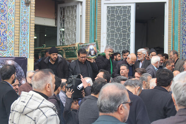 مراسم تشییع مادر شهید «حسین بی‌تا» در قم