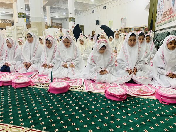 جشن تکلیف متمرکز مدارس شهرستان مه ولات