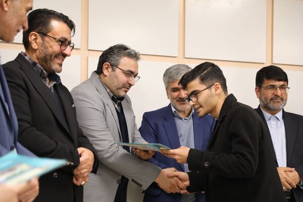 جشن ستارگان در تبادکان