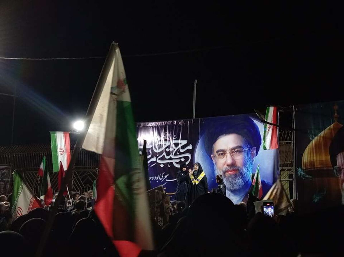 سنگر های مدرسه را به سنگرهای مقاومت تبدیل می‌کنیم 