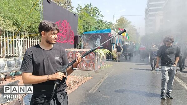 موج عشق در مصلی تهران؛ وداع با رهبر شهید انقلاب
