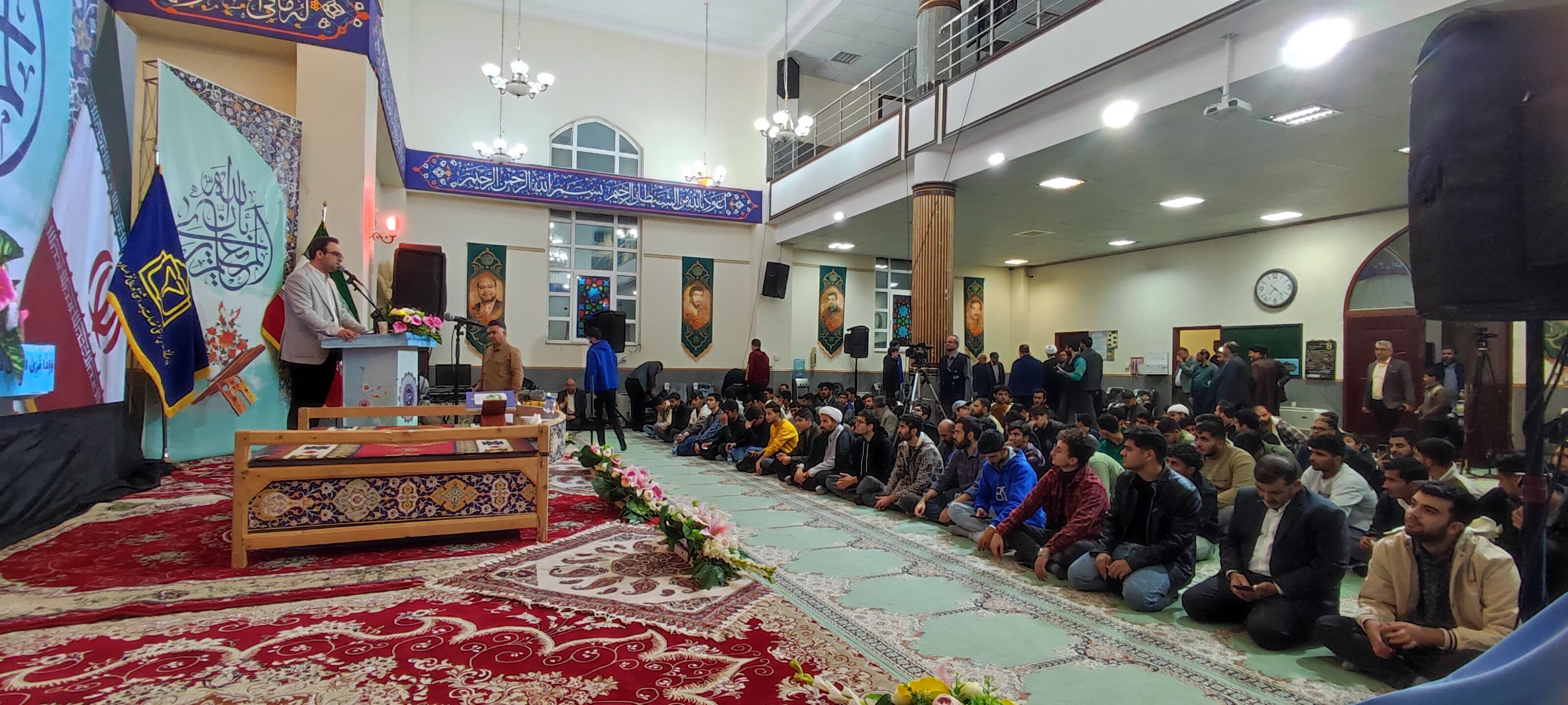 پدیده نوجوان قرآنی در محفل انس با قرآن کریم در دانشگاه علوم پزشکی خراسان شمالی