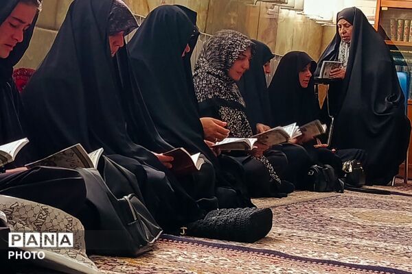 آیین معنوی دعای توسل در دارالقرآن امام مهدی (عج) موسسه کرامت شهرستان ری
