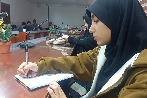 توانمند‌سازی دانش‌آموزان شهرستان قرچک قبل از حضور در میدانِ استانی رقابت‌های قرآنی