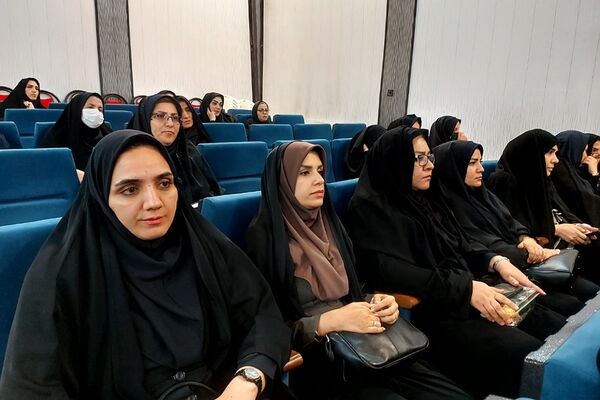 جلسه عمومی مدیران مدارس منطقه کهریزک 