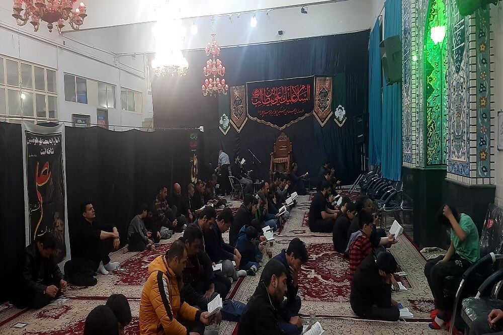 برگزاری مراسم لیالی قدر در نیشابور/ فیلم