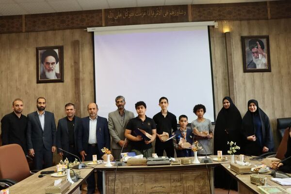 برگزاری مراسم بزرگداشت روز خبرنگار و تجلیل از خبرنگاران پانای ناحیه 5 استان اصفهان