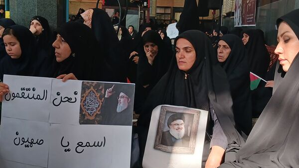 مراسم بزرگداشت مجاهد شهید سیدحسن نصرالله در مسجد خاتم‌الانبیا شهرستان ملارد