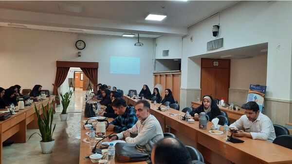 کارگاه‌های برنامه جامع تربیت پژوهشگر در پژوهشکده عباس زادگان مشهد 