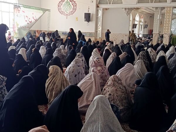 نماز جمعه در شهرستان کاشمر 