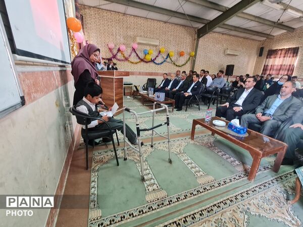  آیین گرامیداشت و تکریم حقوق ناشنوایان