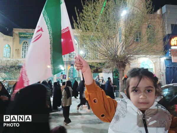 هزار و چهارصدی ها در قلب اعتراضات