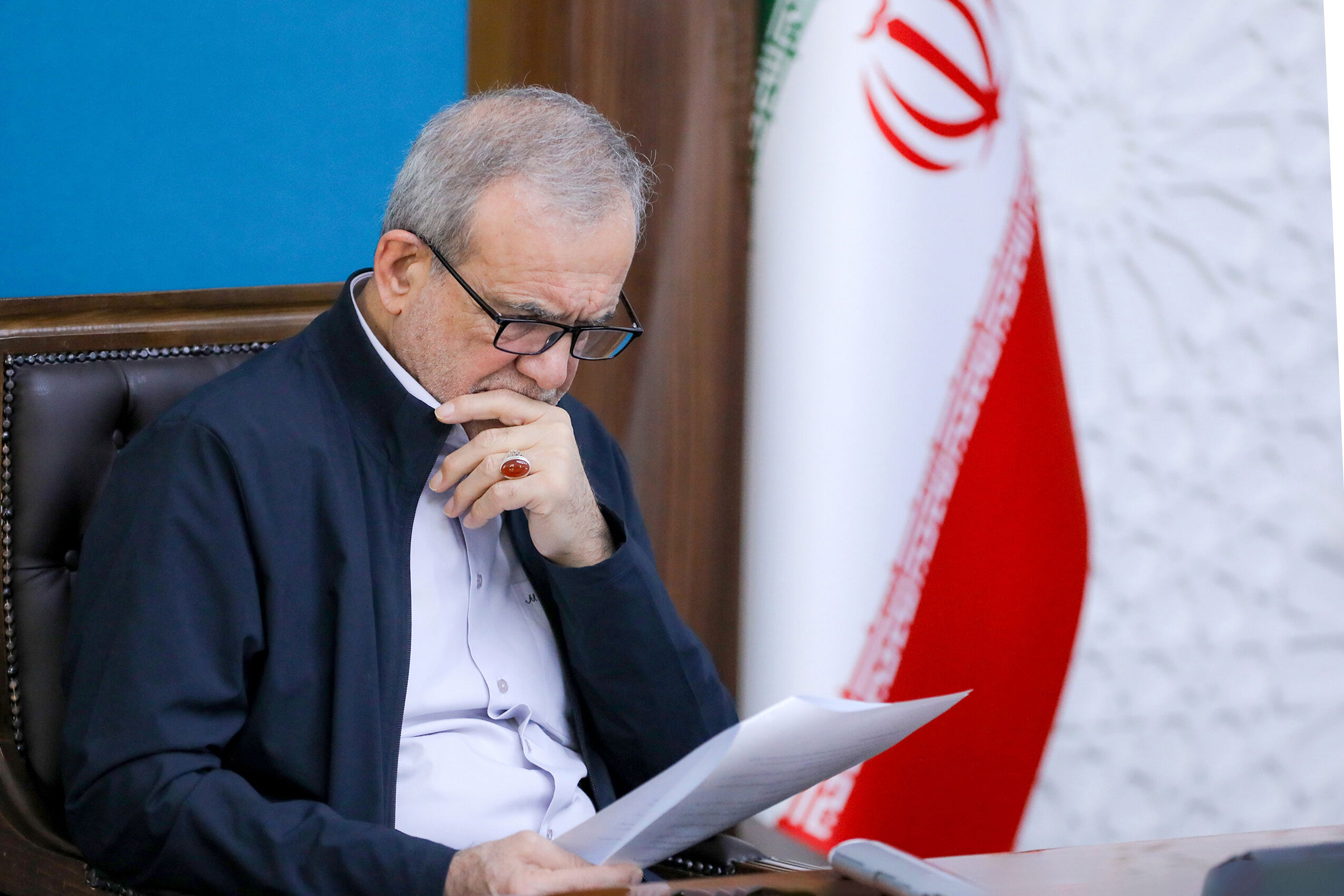 گزارش بانک مرکزی از اقدامات انجام شده برای حفظ ارزش پول ملی و الزامات آن