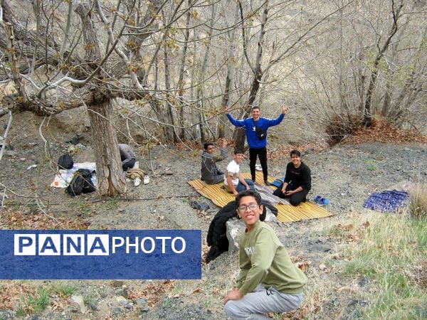 مرحله سوم اردو کوه نوردی بهاری هنرستان شهید دیواندری