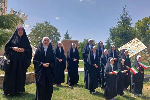 راهپیمایی جمعه خشم و نصر شهرستان قروه
