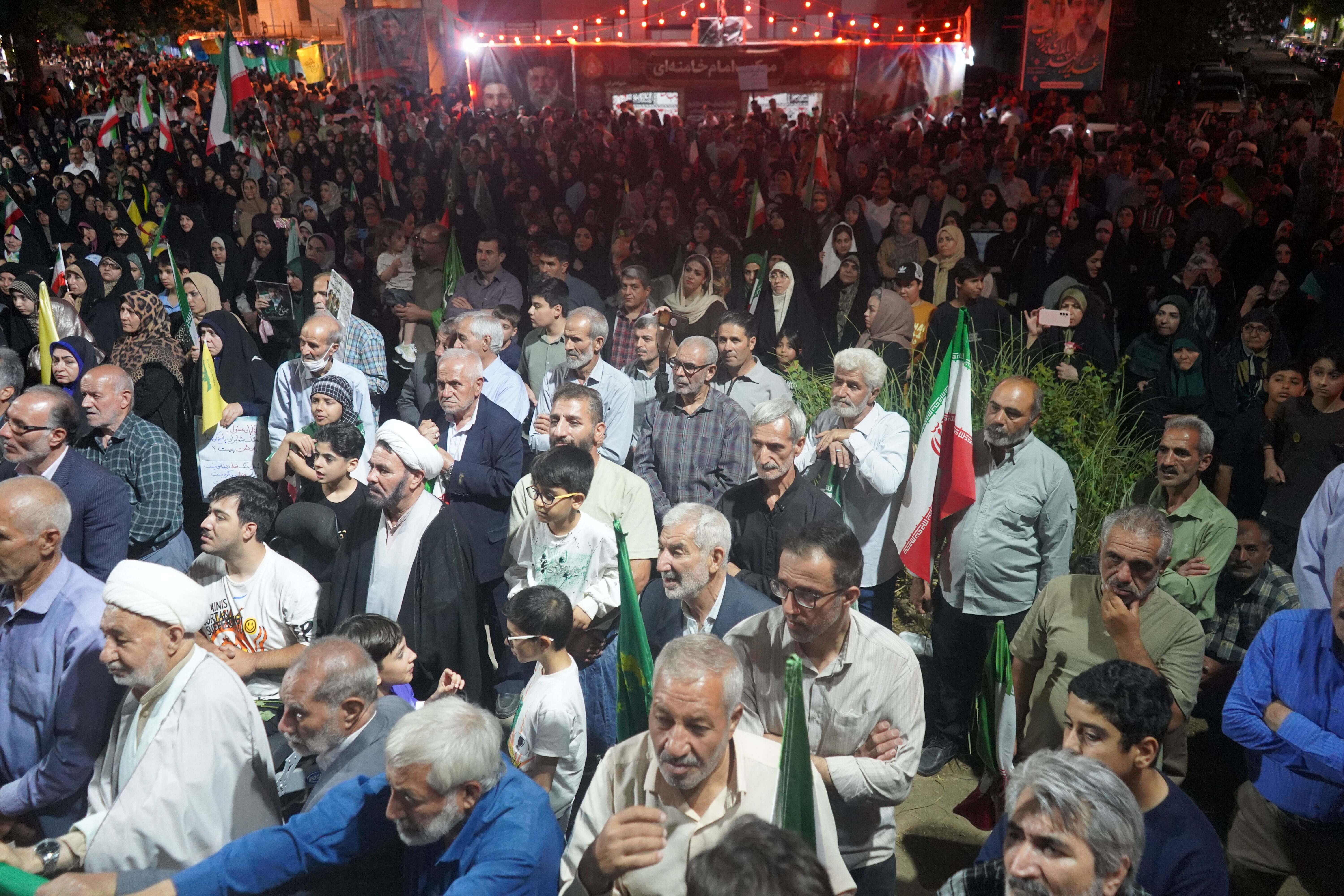 نود و پنجمین شب اجتماع مردمی در آستانه عید غدیر با شور ولایت