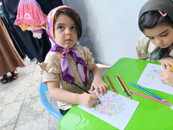 گوشه‌ای از راهپیمایی غدیر خونین در مشهد مقدس