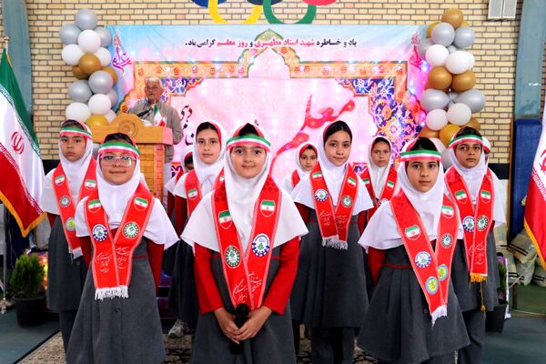 جشن گرامیداشت مقام معلم در شهرستان سملقان