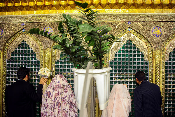 جشن ازدواج ۳۲۵ زوج جوان در حرم حضرت معصومه (س)