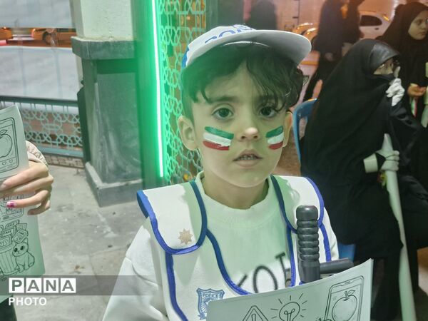 حضور پرشور دانش‌آموزان، نوجوانان وکودکان اردبیلی در تجمع حمایتی از جبهه مقاومت ورزمندگان پرتوان اسلام