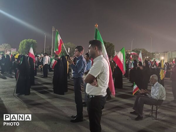 حماسه حضور؛ اجتماع بزرگ مردم بندرعباس